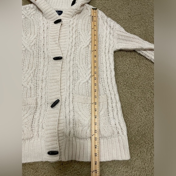 American Eagle Outfitters Cable Knit‎ Cardigan Shawl Collar Pockets Cream XS/S - Picture 4 of 10